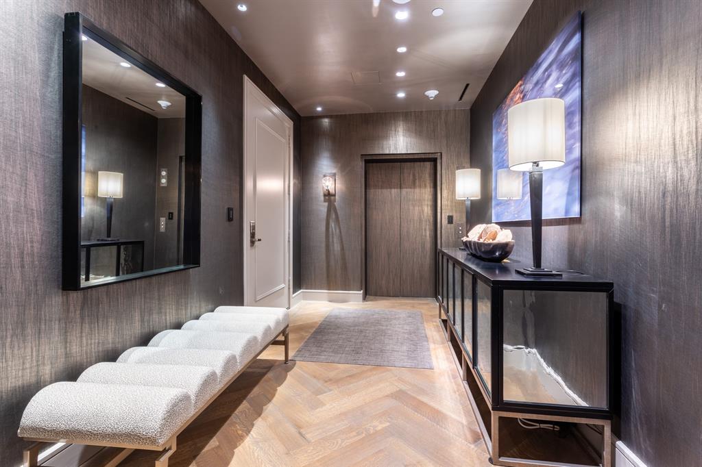 Stoneleigh Residences - Residential