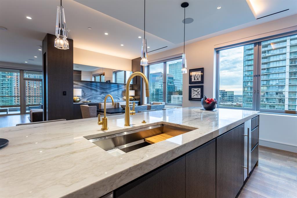 Stoneleigh Residences - Residential