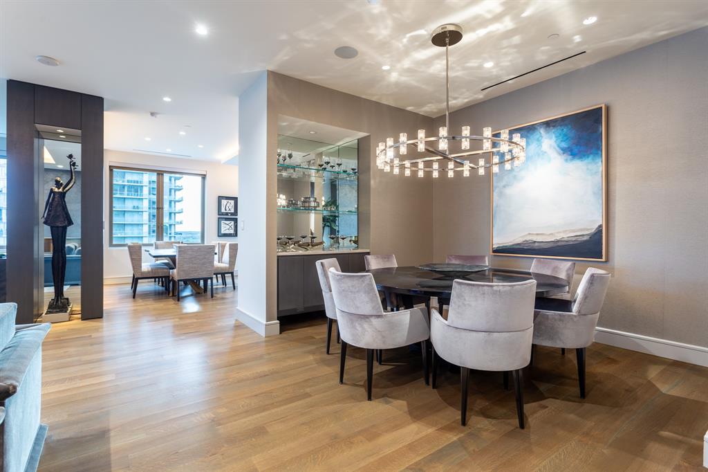 Stoneleigh Residences - Residential