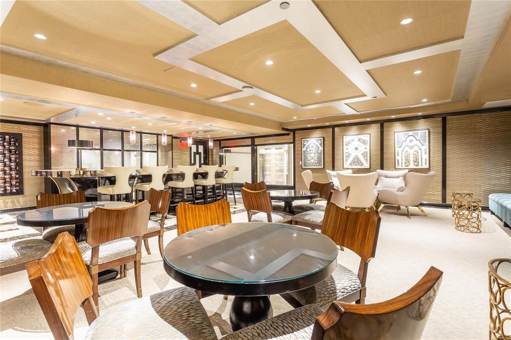 Stoneleigh Residences - Residential