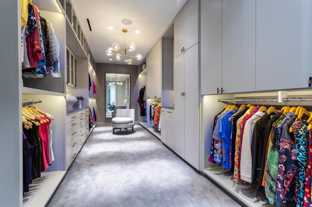 Stoneleigh Residences - Residential