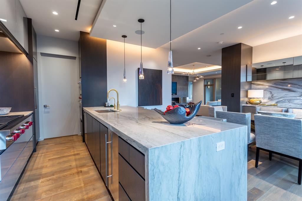 Stoneleigh Residences - Residential