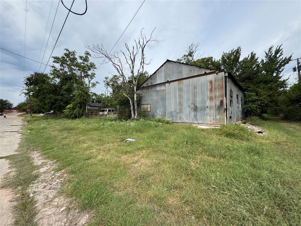701 N Lamar Street