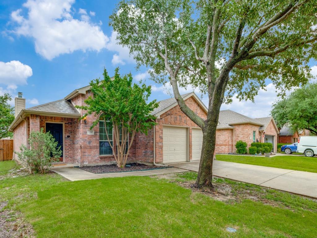 2212 Eisenhower Drive