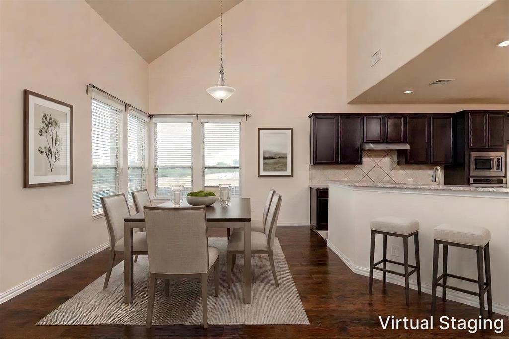 1736 Hickory Chase Circle