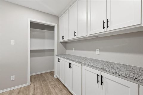 Tiny photo for 857 Twilight Trail, Grapevine, TX 76051 (MLS # 21339000)