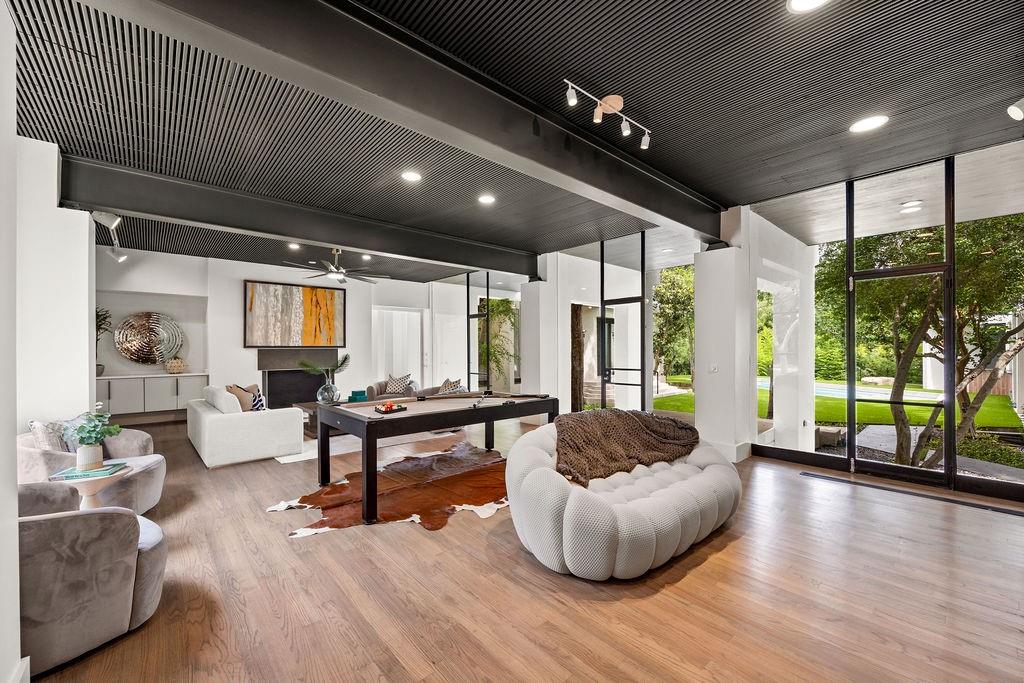 9930 Strait Lane