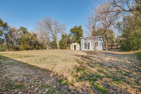 A home in DeSoto