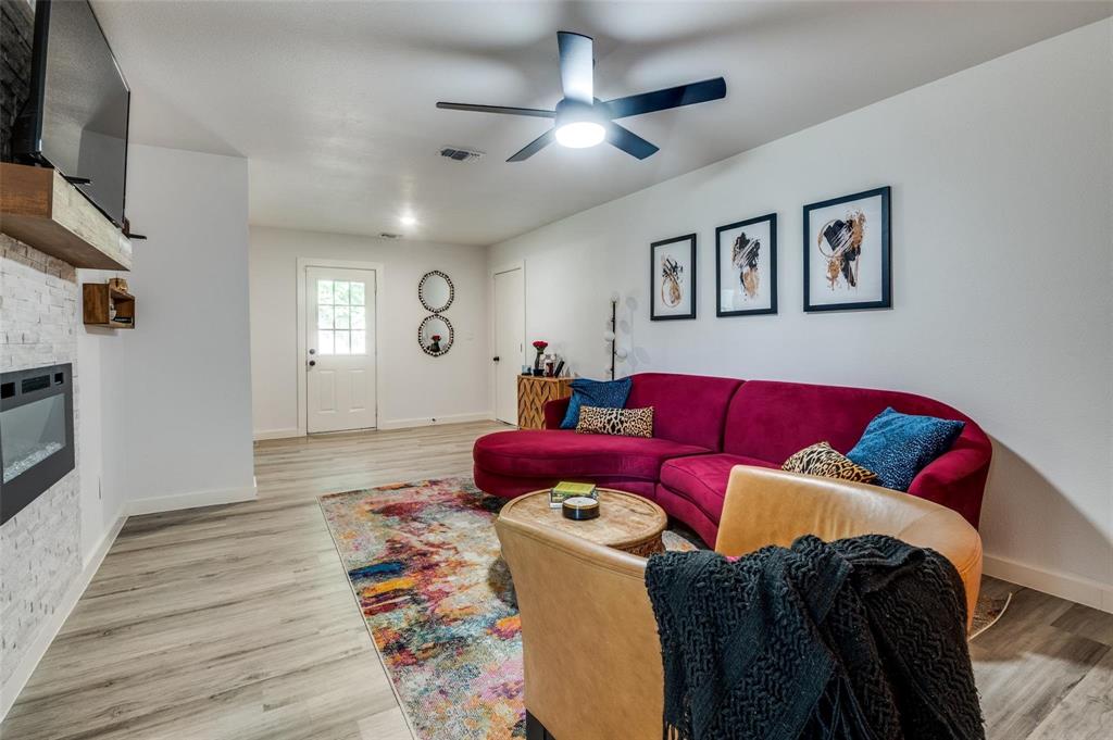 Glen Hills Rev - Residential