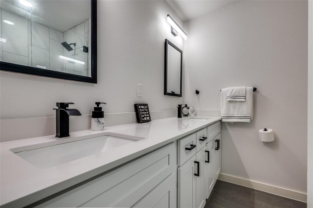 Glen Hills Rev - Residential