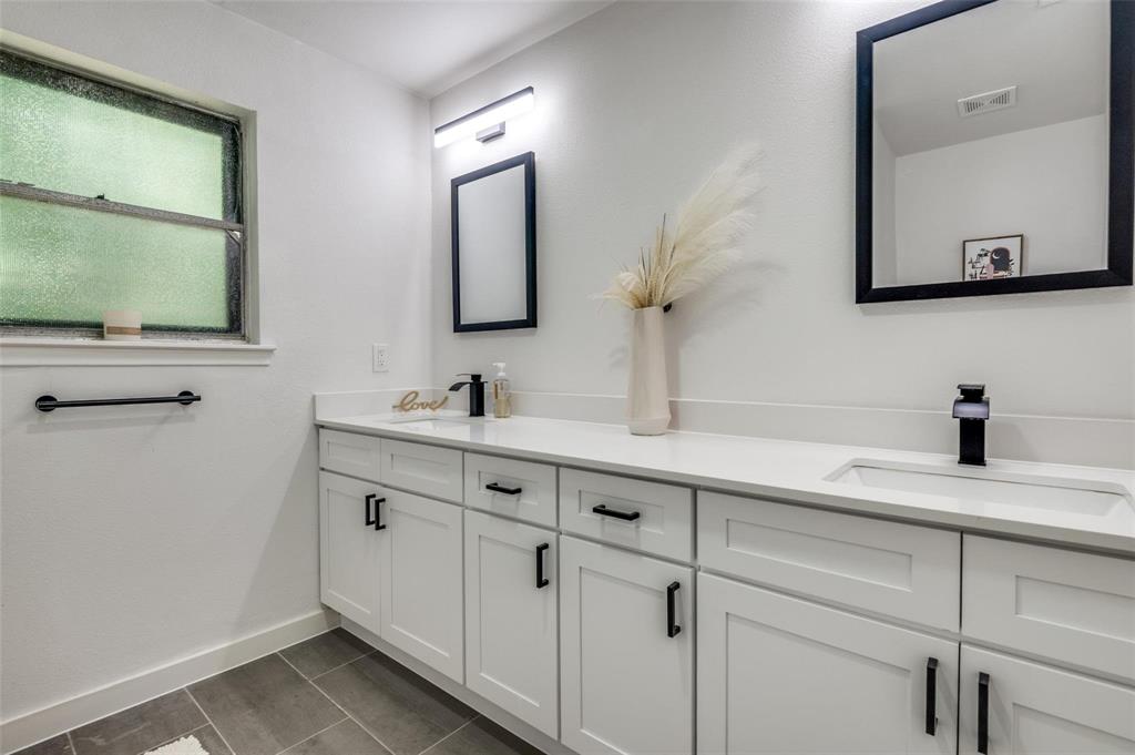 Glen Hills Rev - Residential