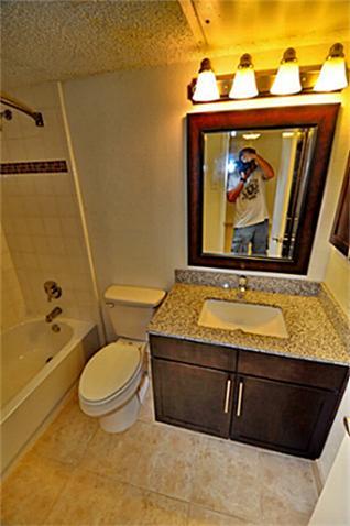 everwood apartments - Residential Lease