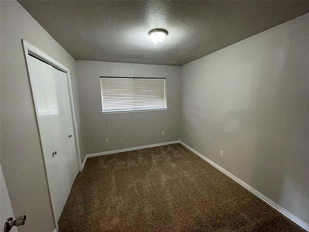 GREENMOUNT 1ST ADDN - Residential Lease