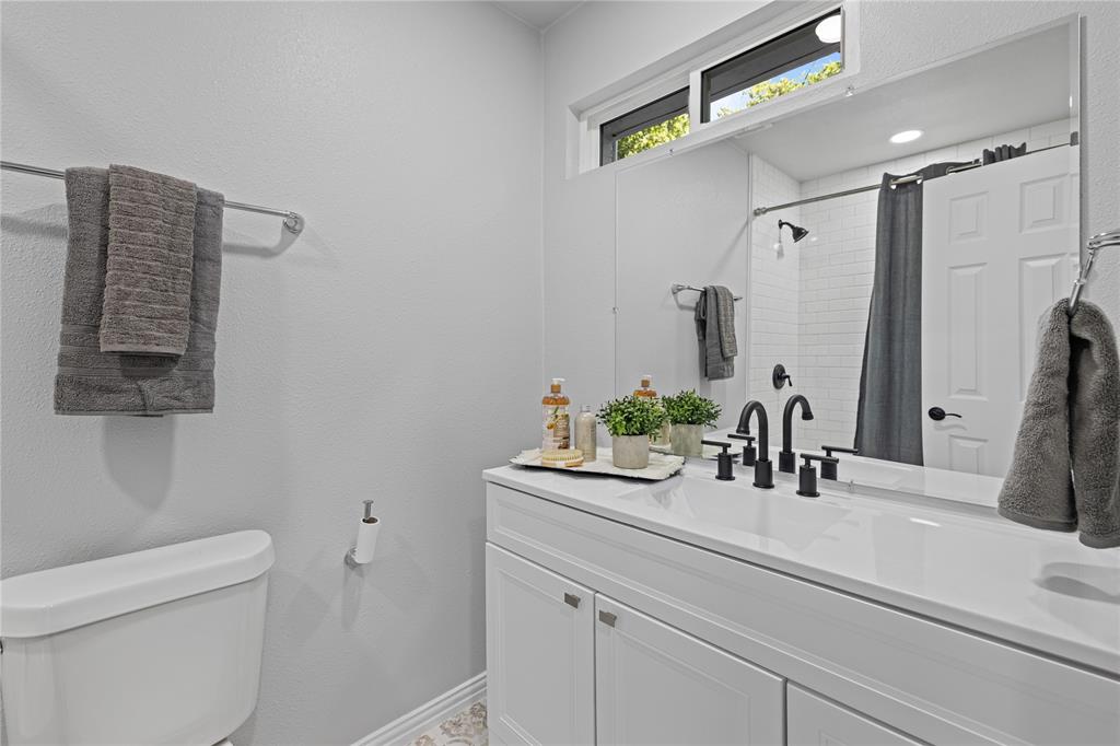 Casa View Heights 18 - Residential