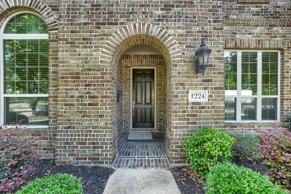 1224 Damsel Grey Trail