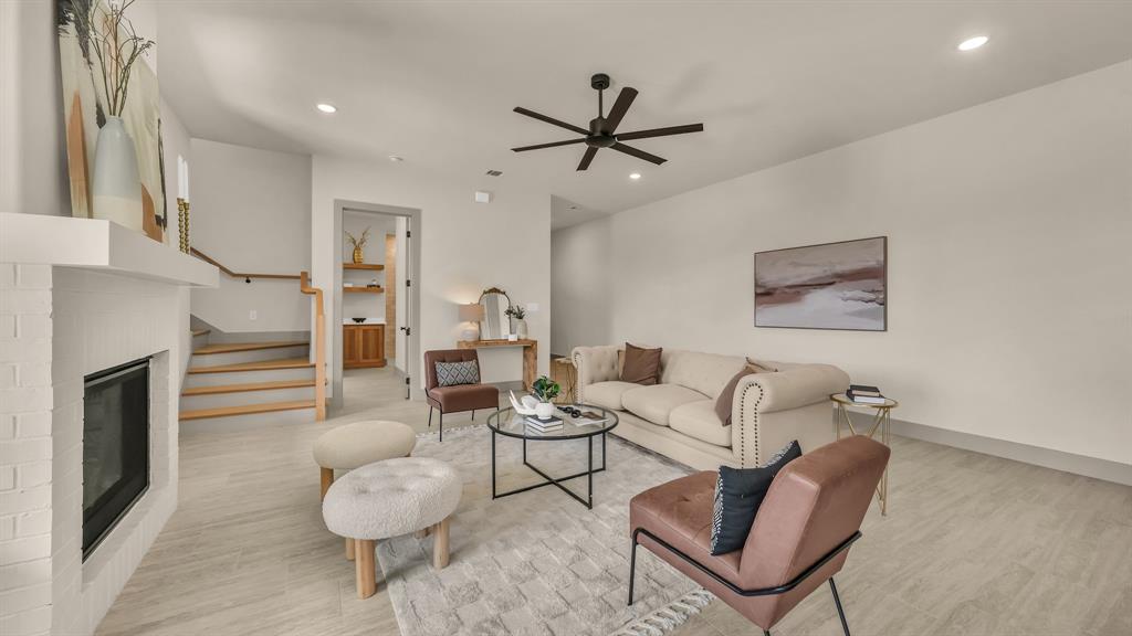 The Villas Downtown - Residential Lease