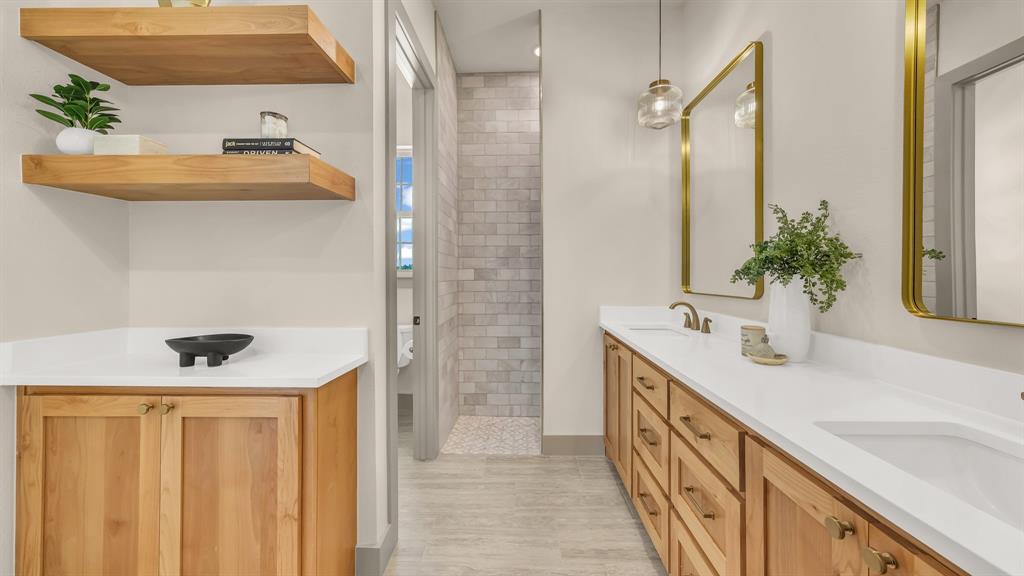 The Villas Downtown - Residential Lease