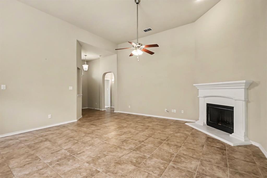 1232 Scott Drive