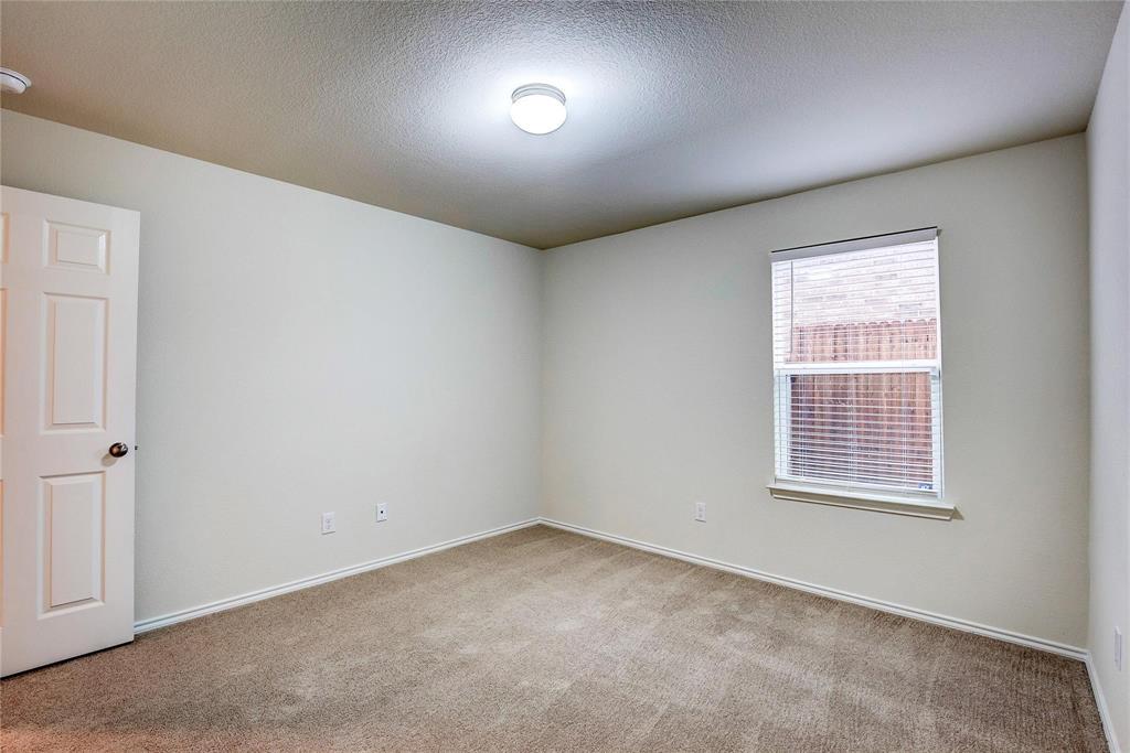 lake point - Residential Lease