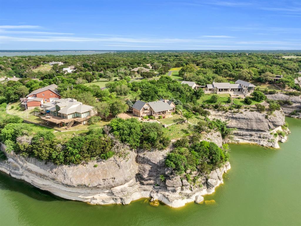 246 Private Road 1610