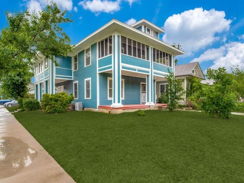 Photo of 738 Woodlawn Avenue #446, Dallas, TX 75208 (MLS # 21205066)