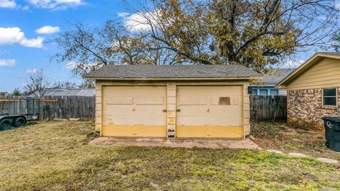 A home in Cleburne