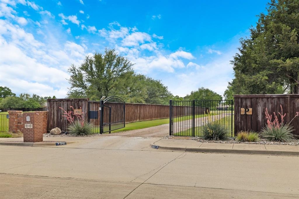 Mansfield, Texas 76063, United States, 4 Bedrooms Bedrooms, ,3 BathroomsBathrooms,Residential,Active,131230