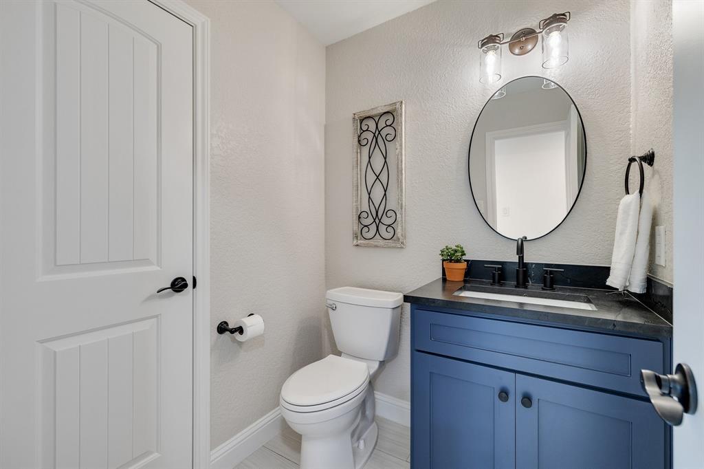 Mansfield, Texas 76063, United States, 4 Bedrooms Bedrooms, ,3 BathroomsBathrooms,Residential,Active,131230