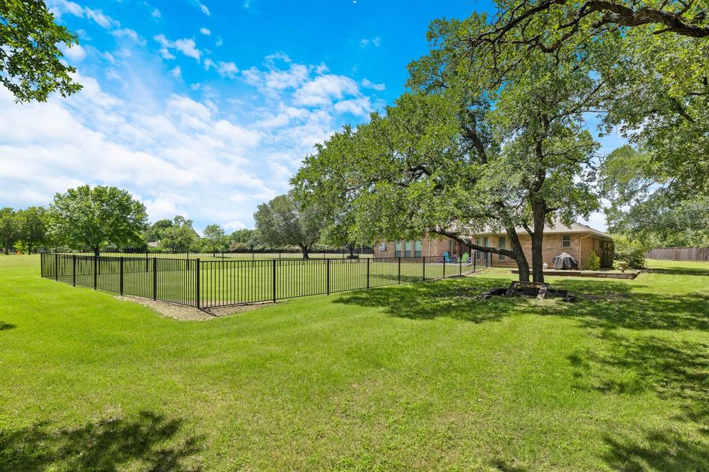 Mansfield, Texas 76063, United States, 4 Bedrooms Bedrooms, ,3 BathroomsBathrooms,Residential,Active,131230