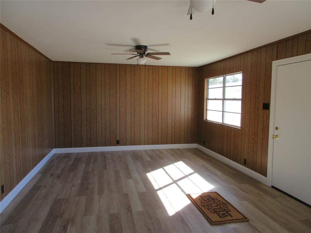 813 Live Oak Highway