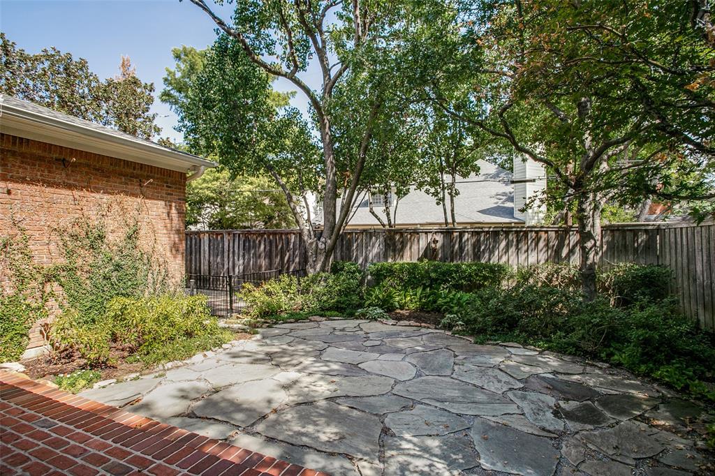 Preston Place 03 - Residential