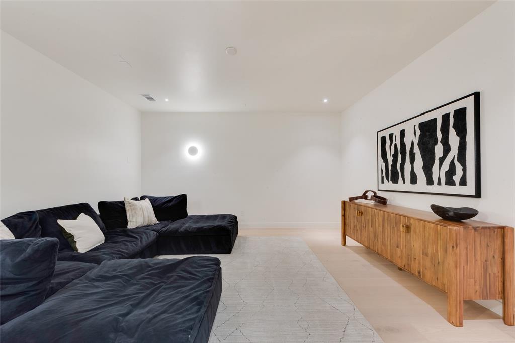 Glenridge Estates - Residential Lease