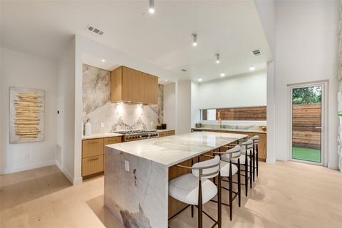 Tiny photo for 3821 Beechwood Lane, Dallas, TX 75220 (MLS # 21043438)