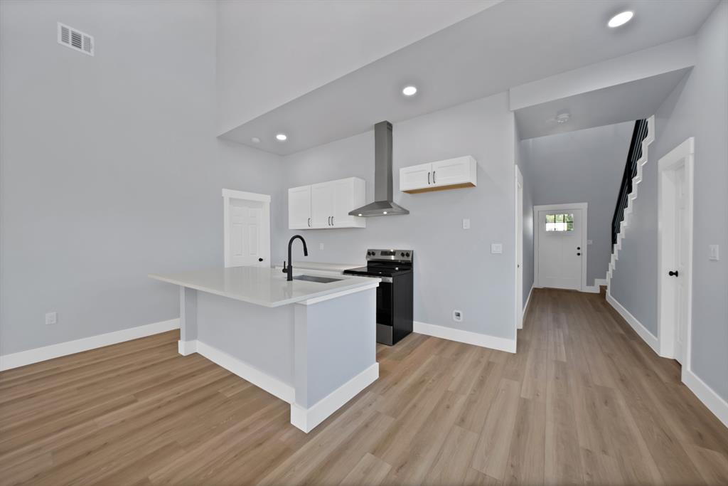 Lakeside Hills - Residential