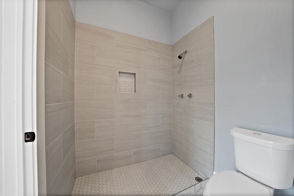 Lakeside Hills - Residential