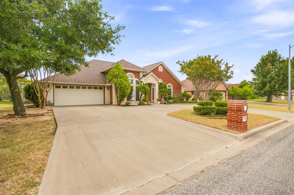 1422 Glenwood Drive