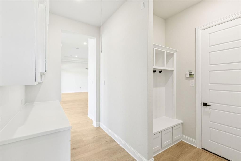 Lakeway Estates - Residential