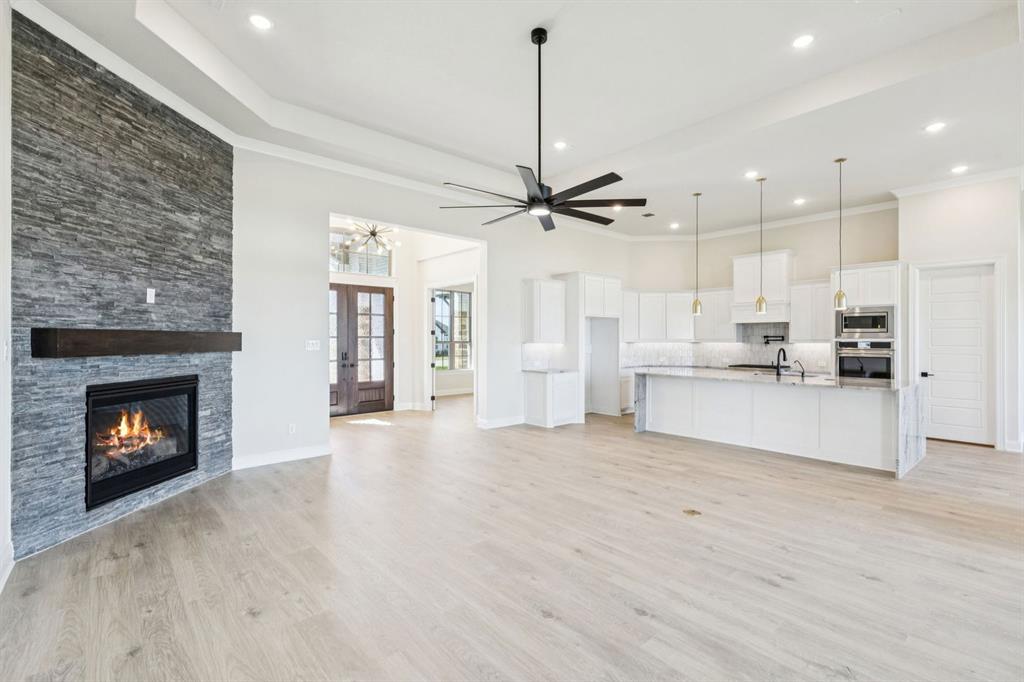 Lakeway Estates - Residential