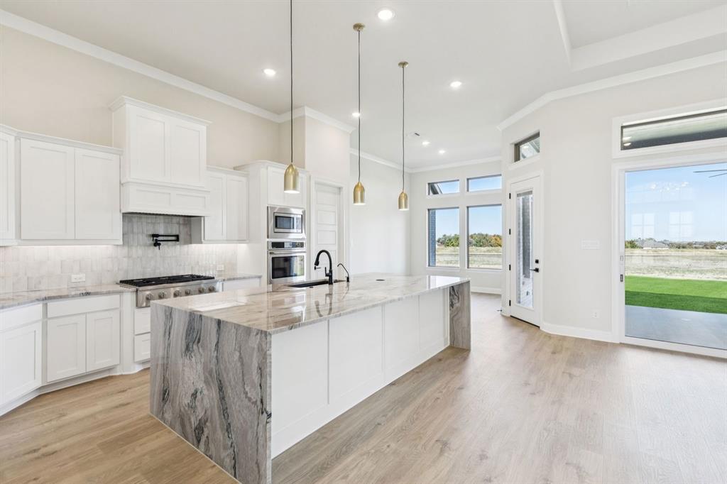 Lakeway Estates - Residential