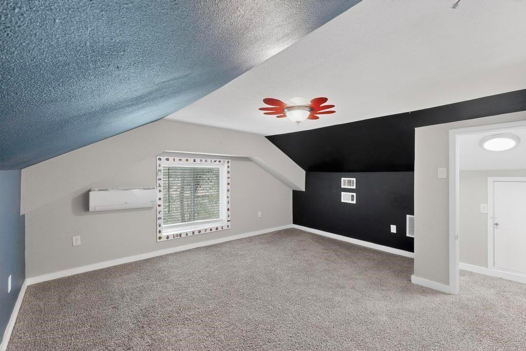 Town - Waxahachie - Residential