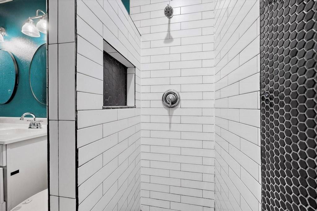 Town - Waxahachie - Residential