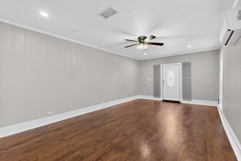 Town - Waxahachie - Residential