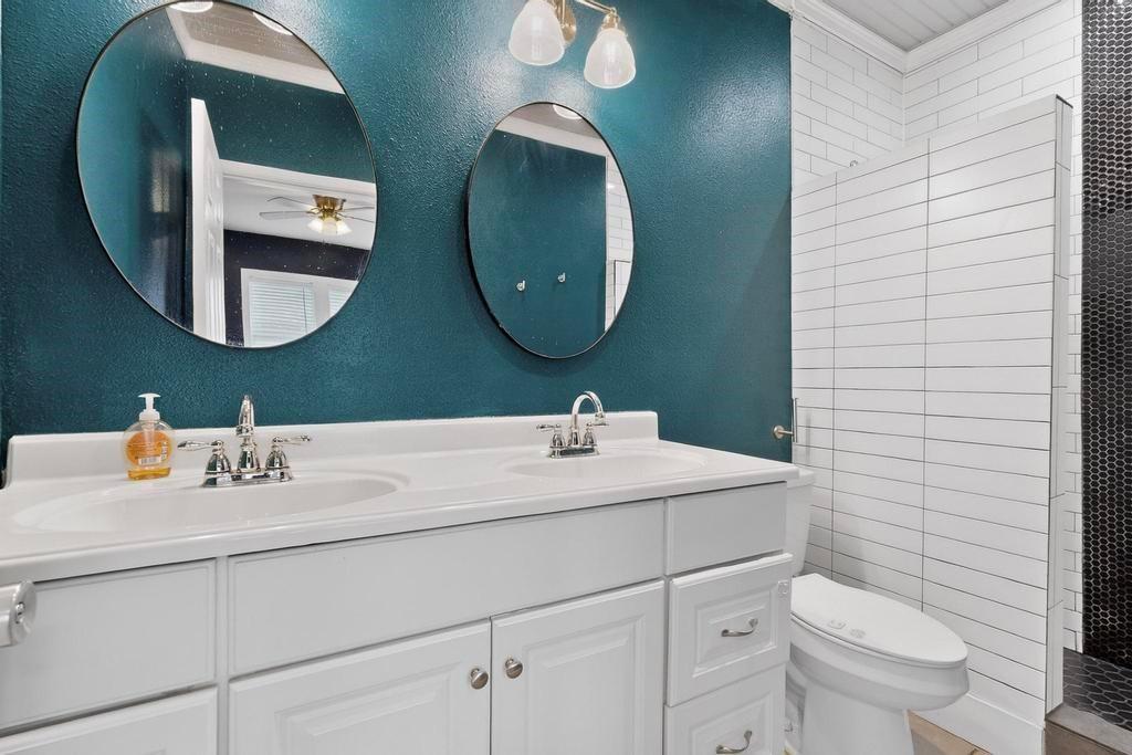 Town - Waxahachie - Residential