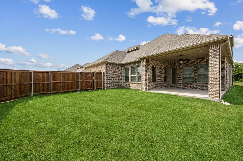 1017 Daisy Way