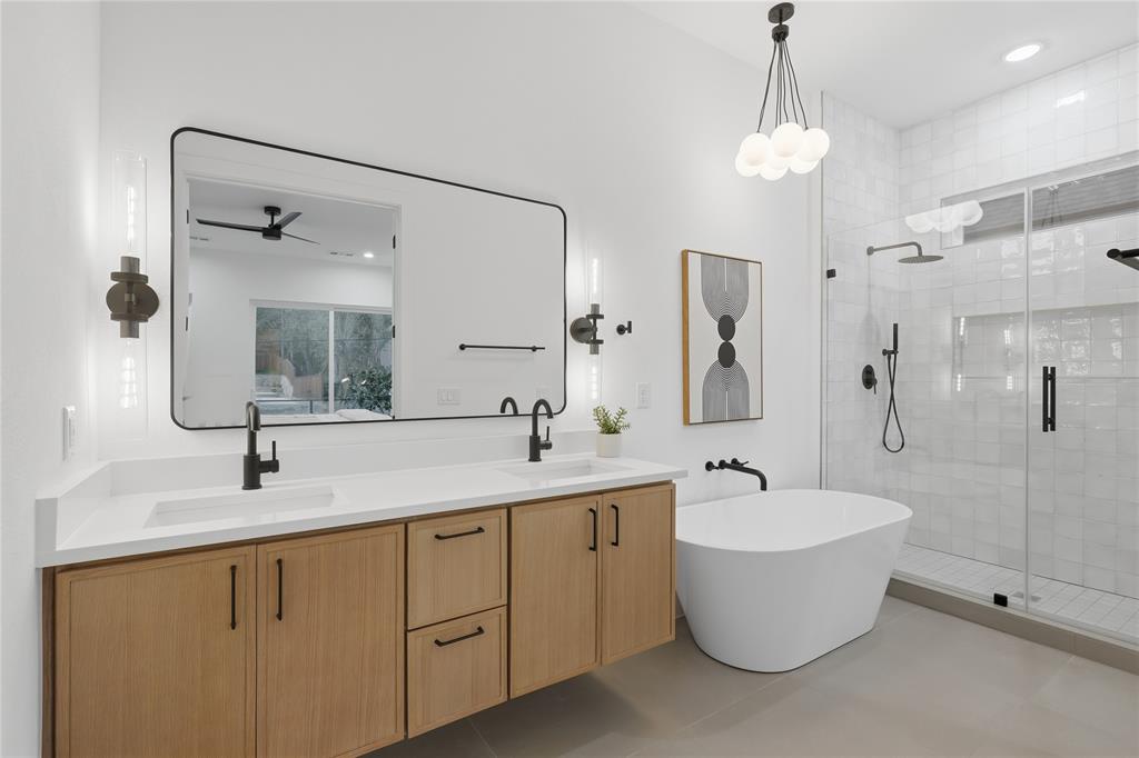 MRS ALLIE HUFFMANS REPLAT - Residential