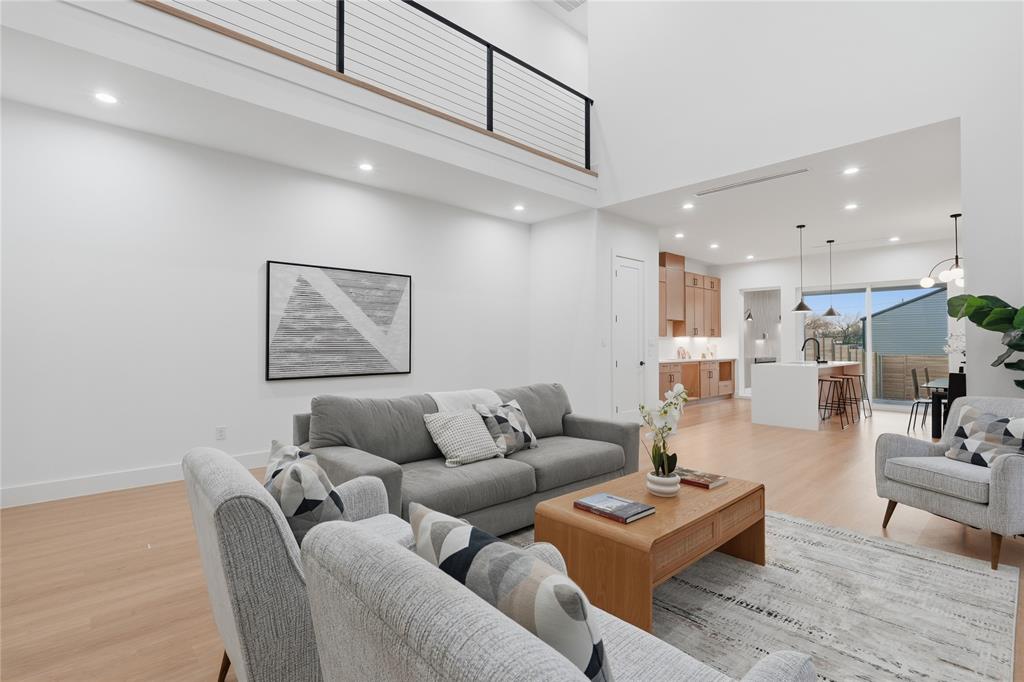 MRS ALLIE HUFFMANS REPLAT - Residential