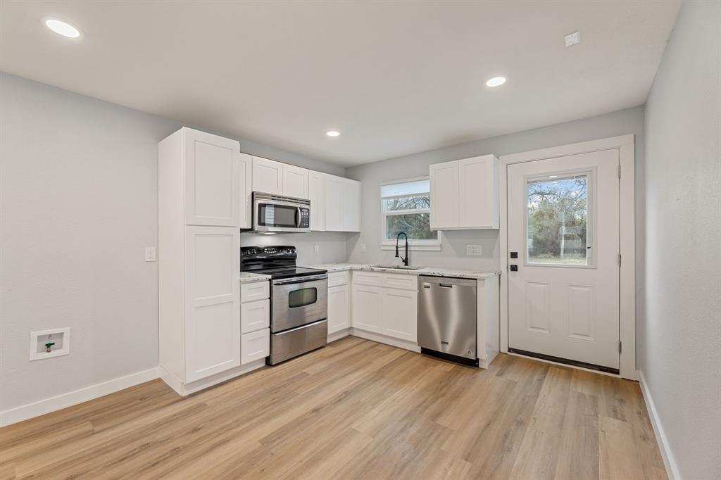 George A C Sub Sunshine Hill - Residential