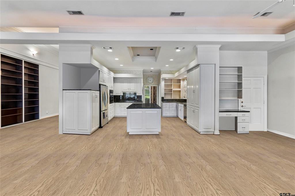 PENINSULA ADDN - Residential