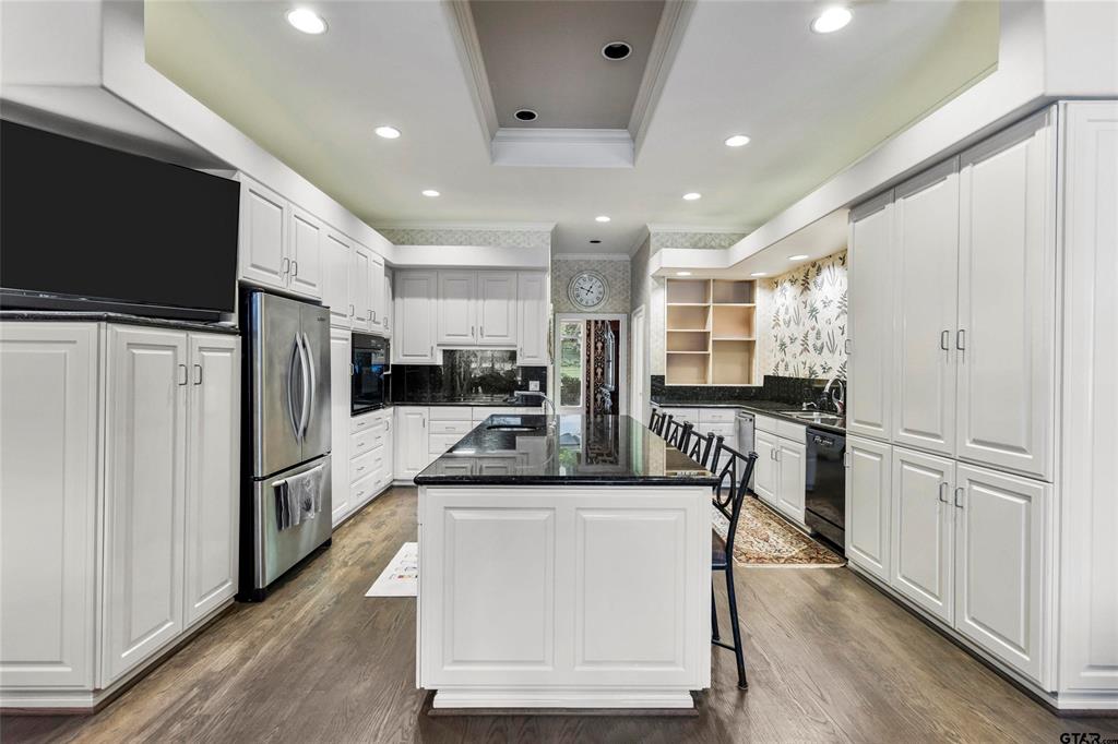 PENINSULA ADDN - Residential