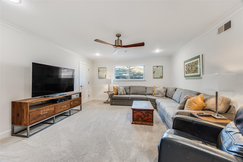 Royal Oaks Park - Residential